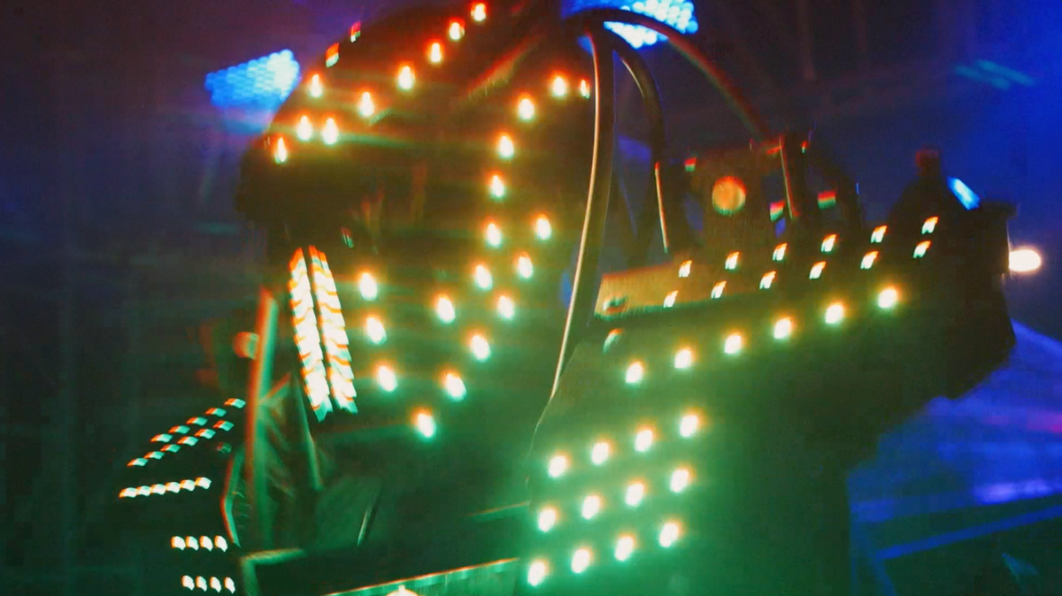 Predator Dance Predator Dance – ArtPlay